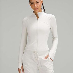 Lululemon Cropped Define Jacket *Nulu in Bone